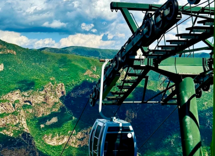 圣水梁九龙湾景区(红召九龙湾)大青山腹地塞外小桂林(图1) 圣水梁九龙湾景区(红召九龙湾)大青山腹地塞外小桂林(图1)